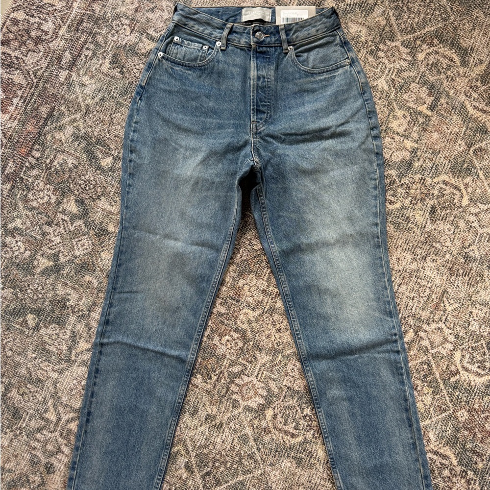Everlane The Curvy 90s Cheeky Jean
